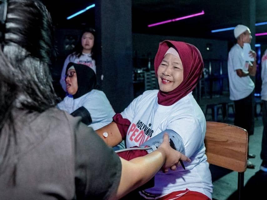 Holywings peduli