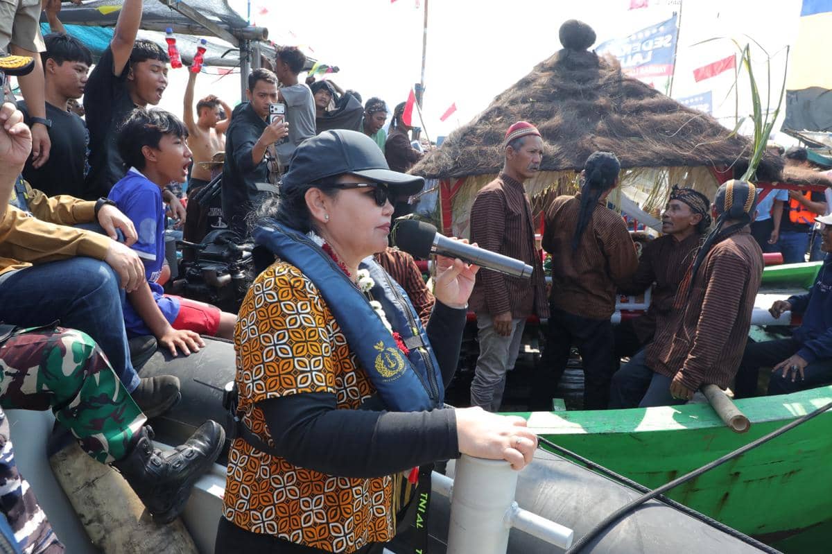 sedekah laut