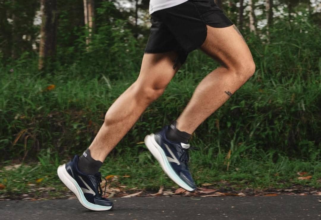 4 Pilihan Sepatu Lari BRODO Active yang Nyaman buat Pemula