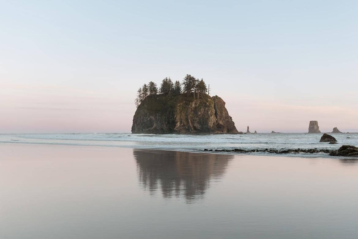 ilustrasi Second Beach 