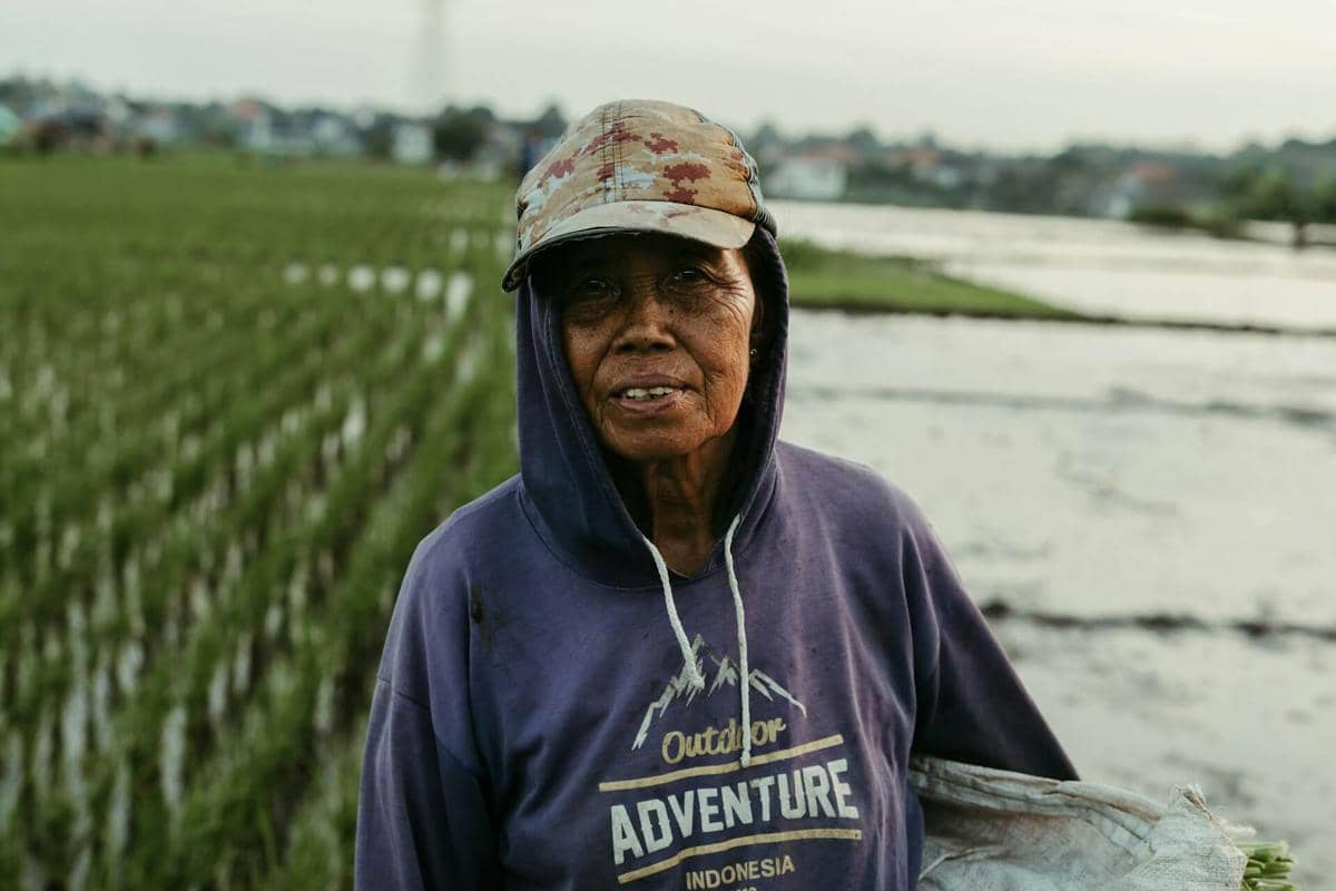 ilustrasi petani Indonesia