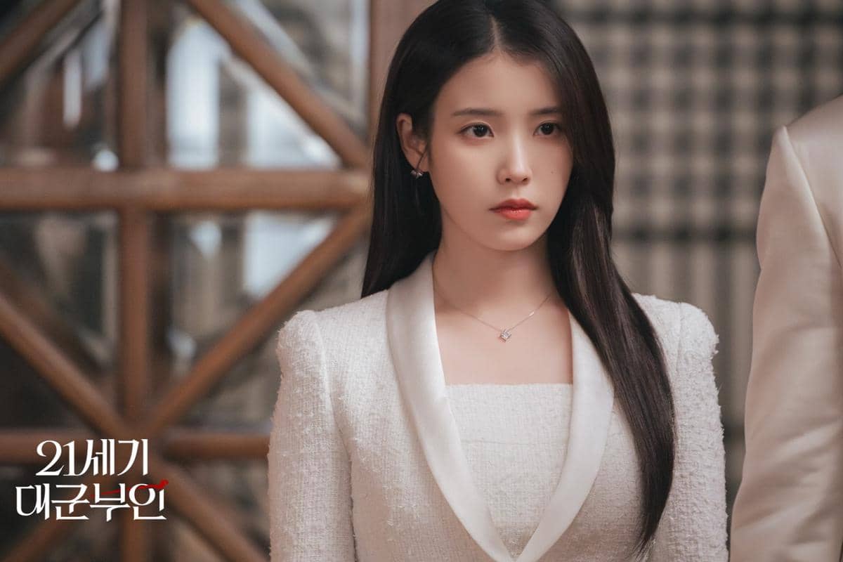 still cuts drama Perfect Crown