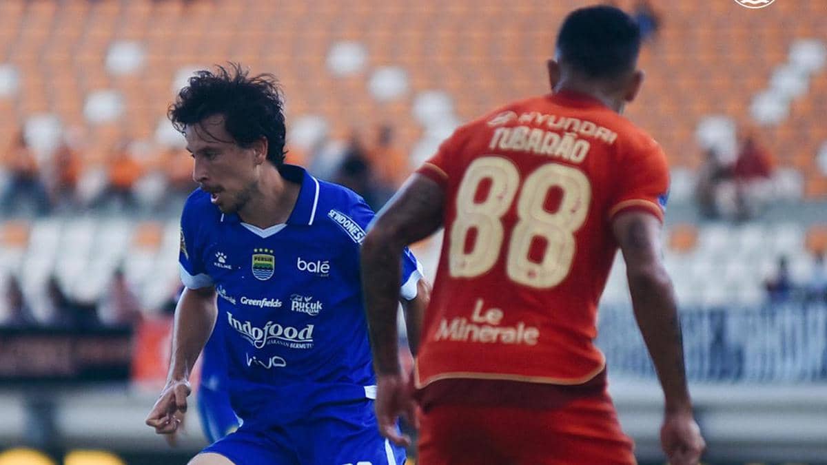 Kronologi Ricuh Pemain Persib vs The Jack di Bandara dari Umuh Muchtar