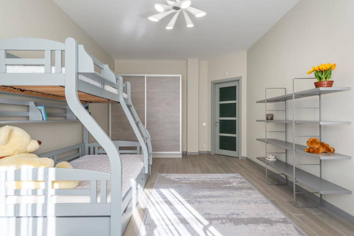 Ilustrasi kamar tidur anak dengan storage