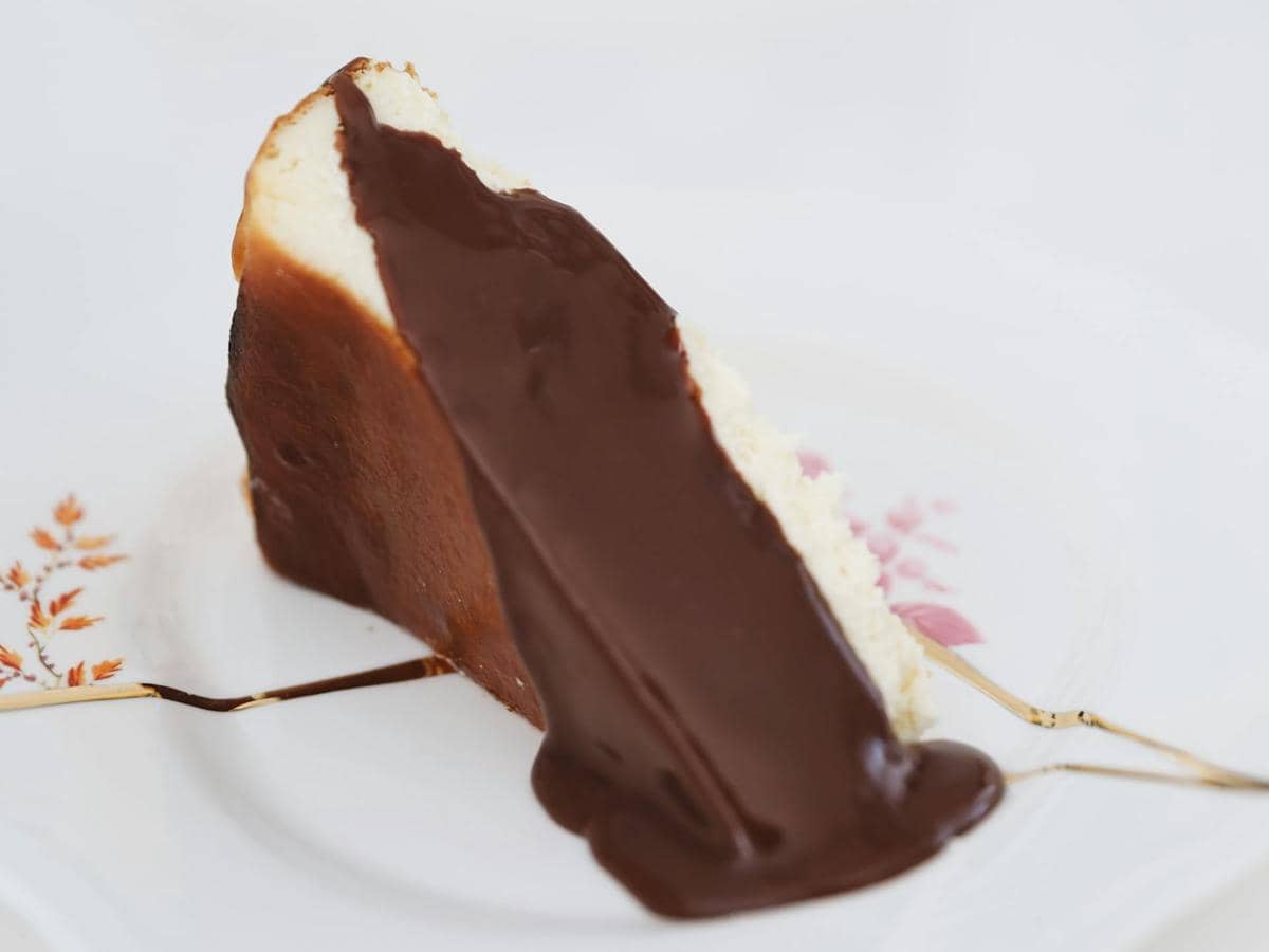 5 Tips Mengolah Iceberg Cheesecake, Lembut dan Lumer di Mulut