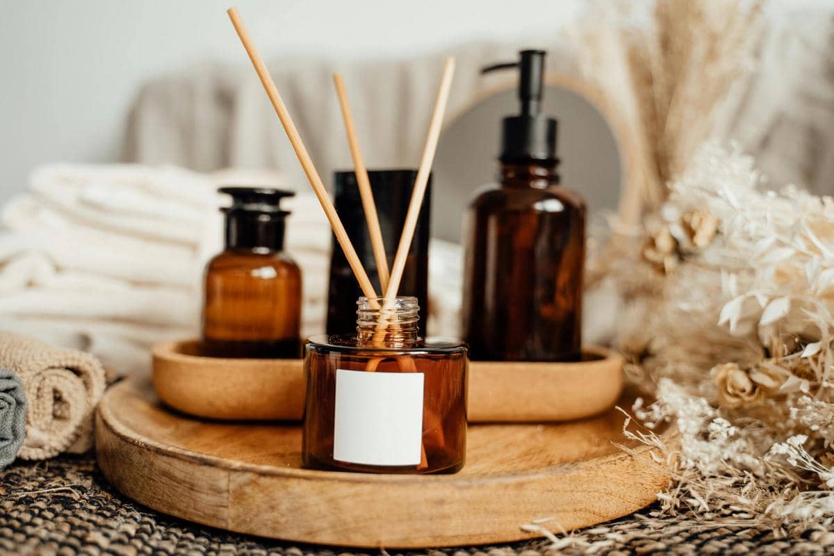 ilustrasi reed diffuser (pexels.com/PNW Production)