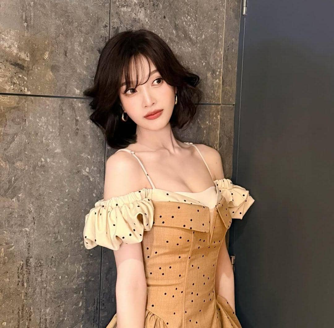 Joy Red Velvet