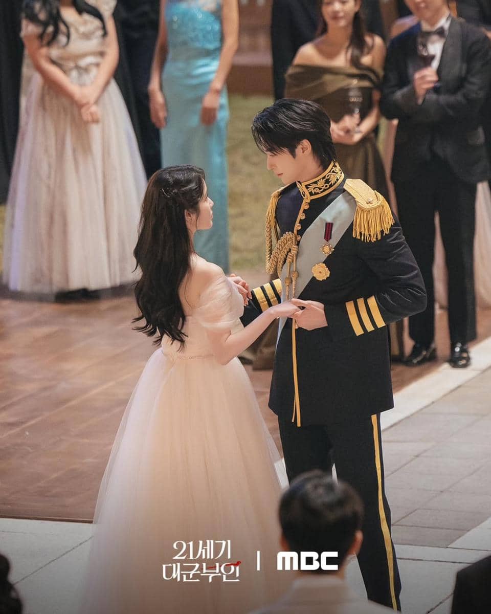 Cuplikan Perfect Crown 