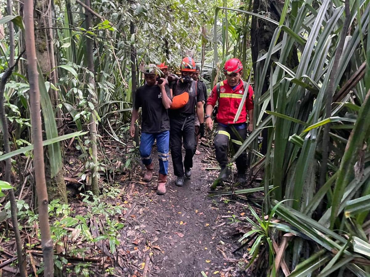 Dua Jasad WNA Pendaki Korban Erupsi Gunung Dukono Ditemukan Tertimbun