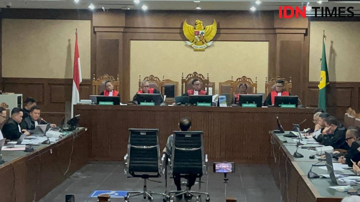 Jaksa Minta Nadiem Tak Sembarangan Bawa Nama Presiden dalam Sidang