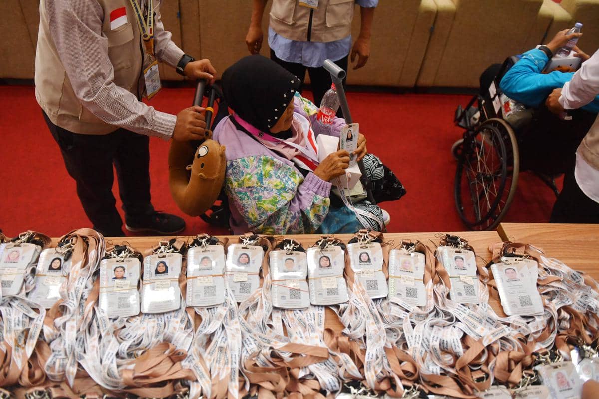 Ilustrasi pengambilan kartu nusuk di asrama haji. ANTARA FOTO/Angga Palguna