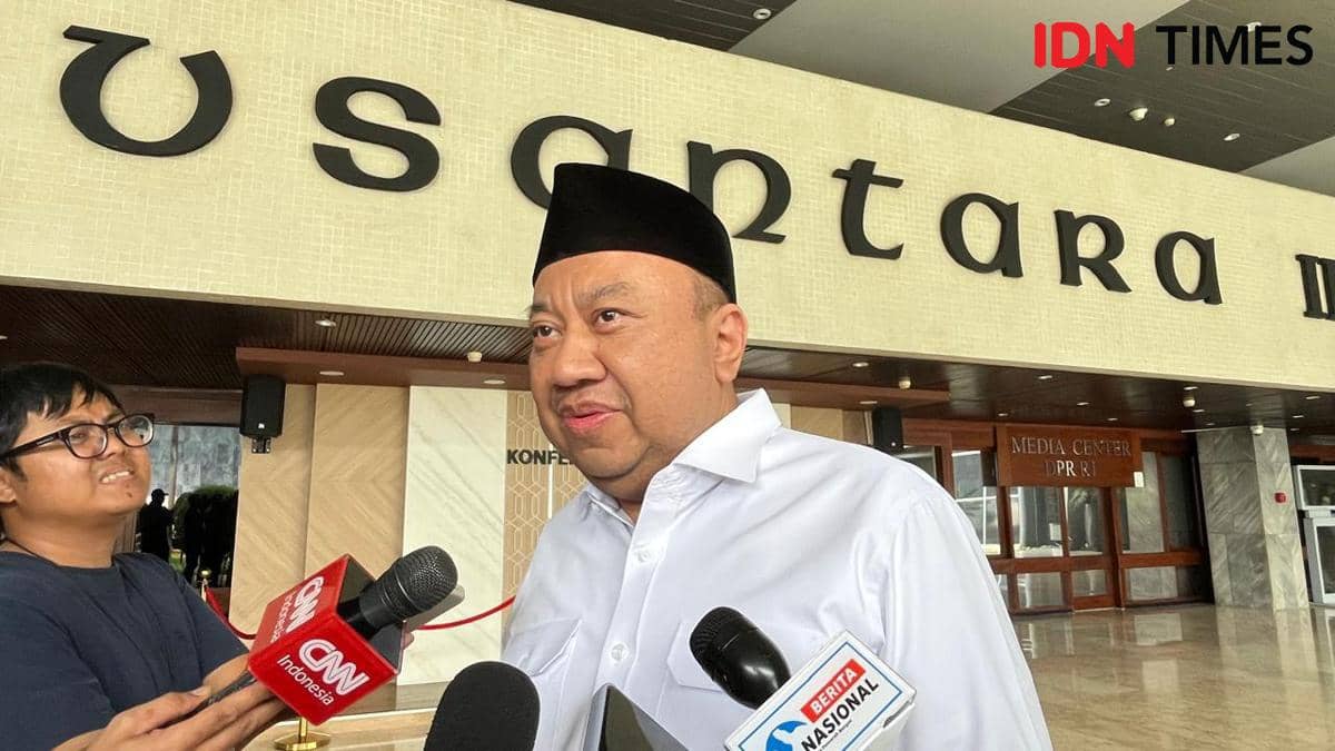 DPR Bakal Panggil Mendiktisaintek soal Polemik Kampus Dirikan SPPG