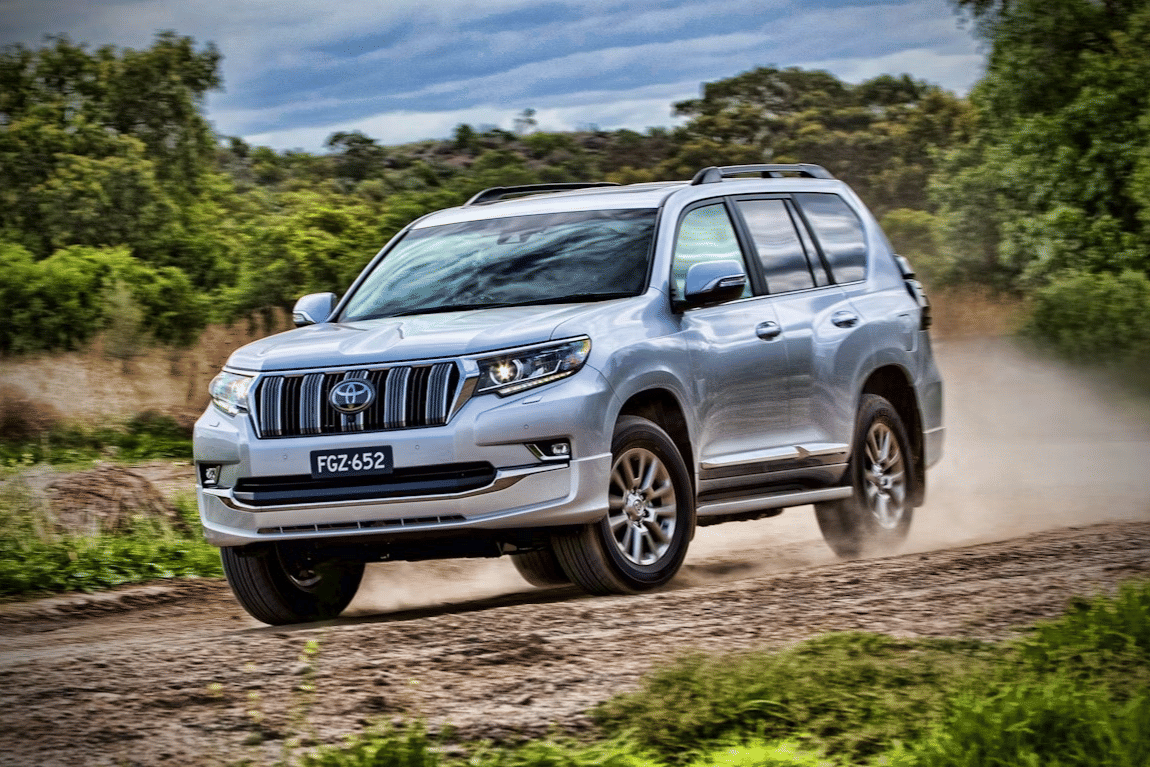 mending SUV atau MPV buat keluarga