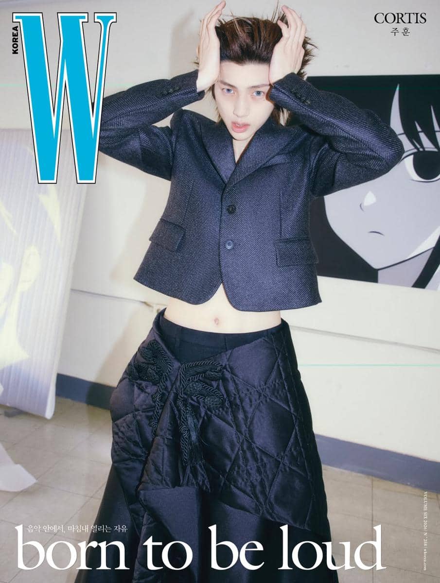 Pemotretan Cortis bersama W Korea