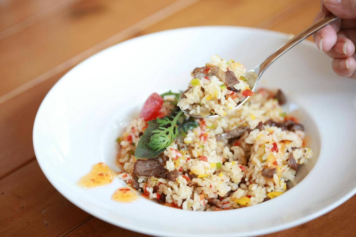 Resep Nasi Goreng Daging Sapi Cabai Rawit untuk Pencinta Pedas