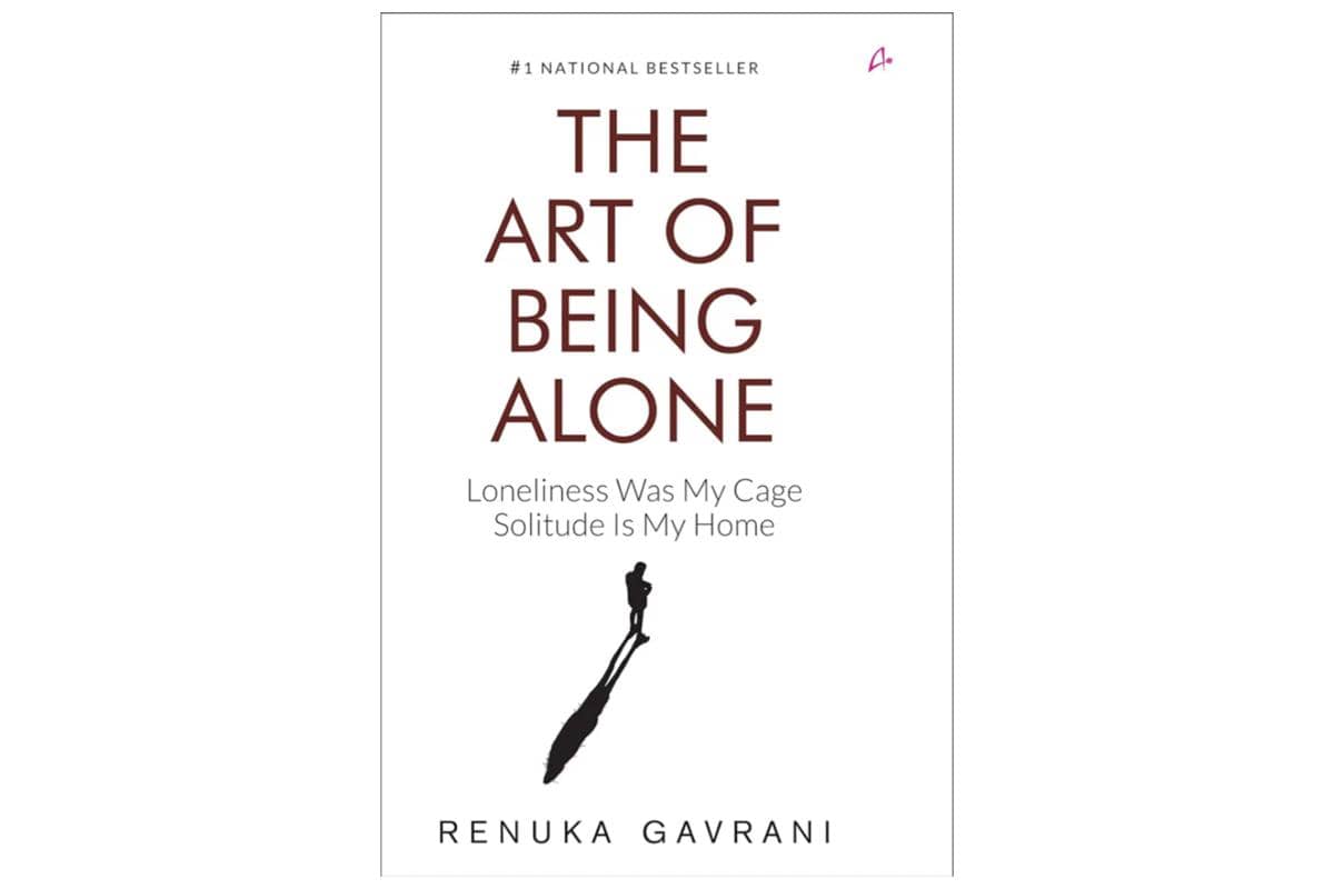 cover buku The Art of Being Alone