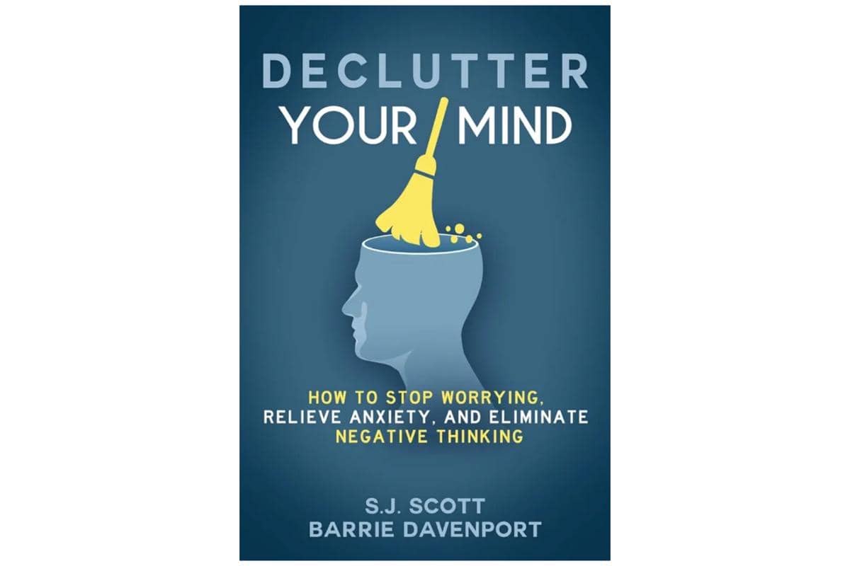 cover buku Declutter Your Mind