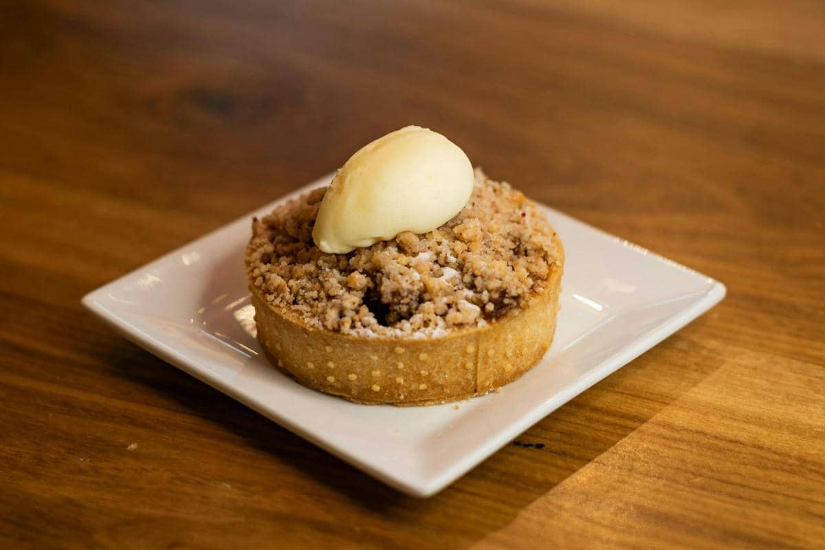 Resep Banana Coconut Tartlet Mini, Manis Legit Pisang Ketemu Kelapa!