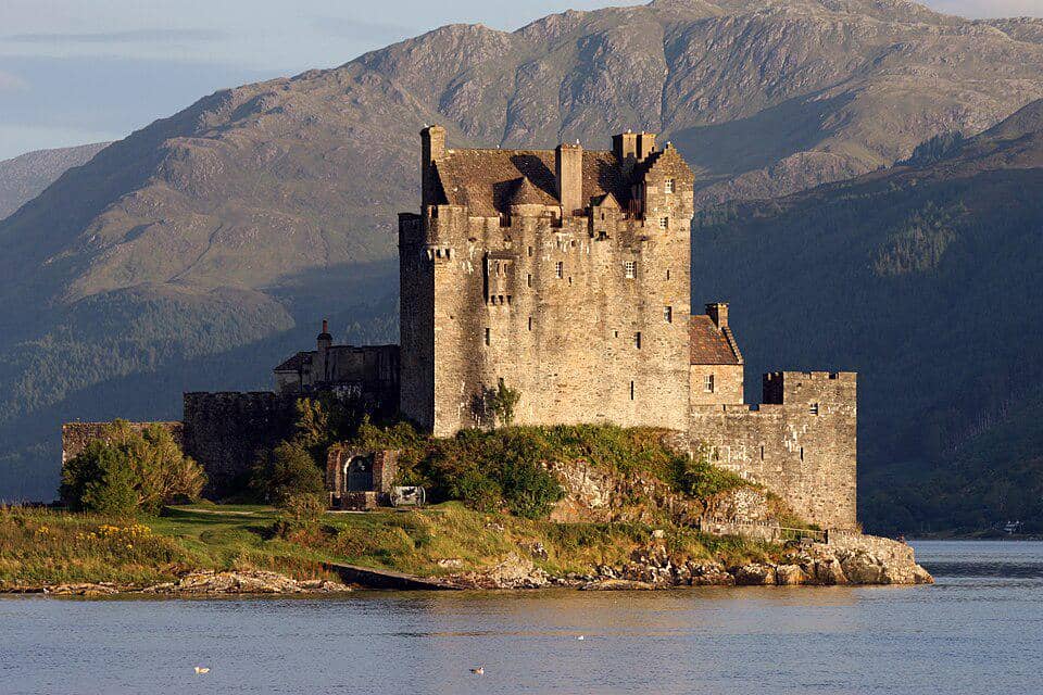 5 Fakta Kastil Eilean Donan, Kastil Batu di Dataran Tinggi Skotlandia