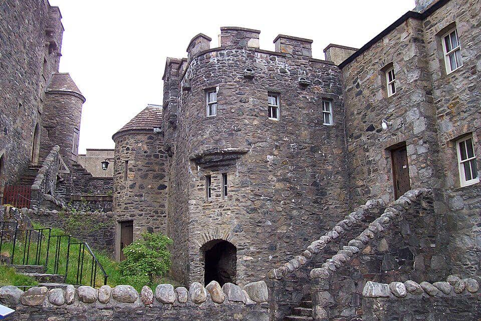 Kastil Eilean Donan di Skotlandia