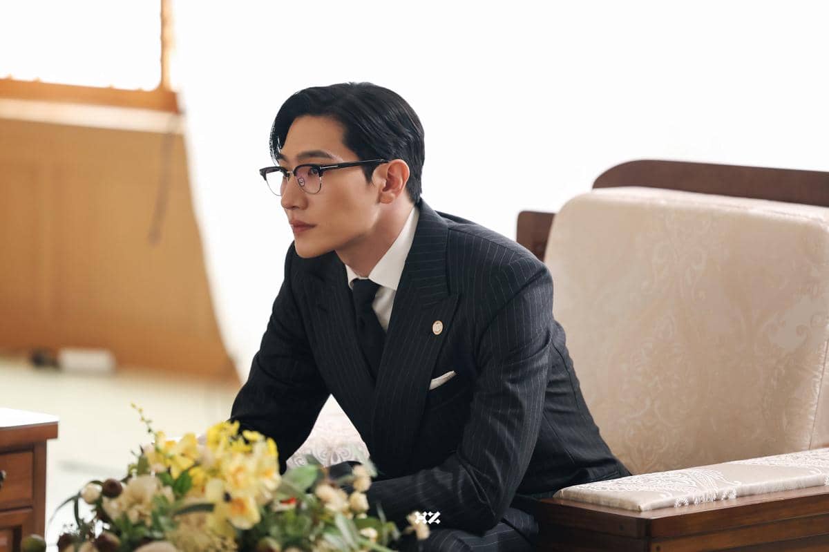 still cut drama Perfect Crown