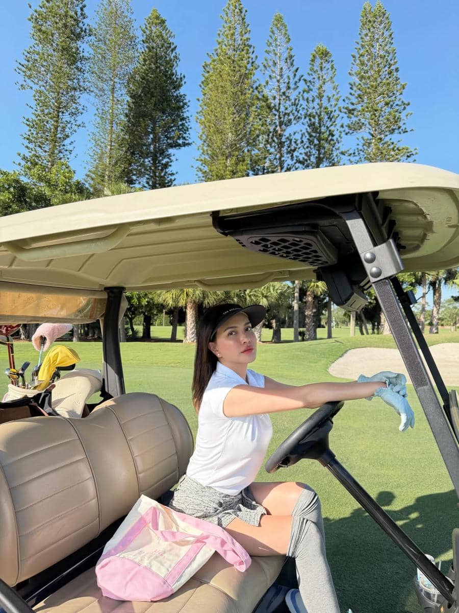 Shandy Aulia main golf di Palm Beach, Florida