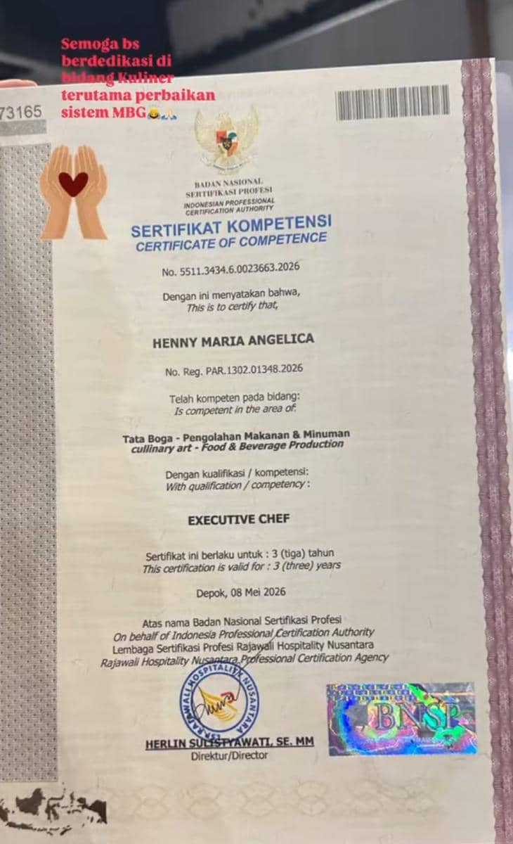 Sertifikat kompetensi atas nama Henny Maria Angelica dari Badan Nasional Sertifikasi Profesi untuk bidang tata boga dan posisi executive chef.