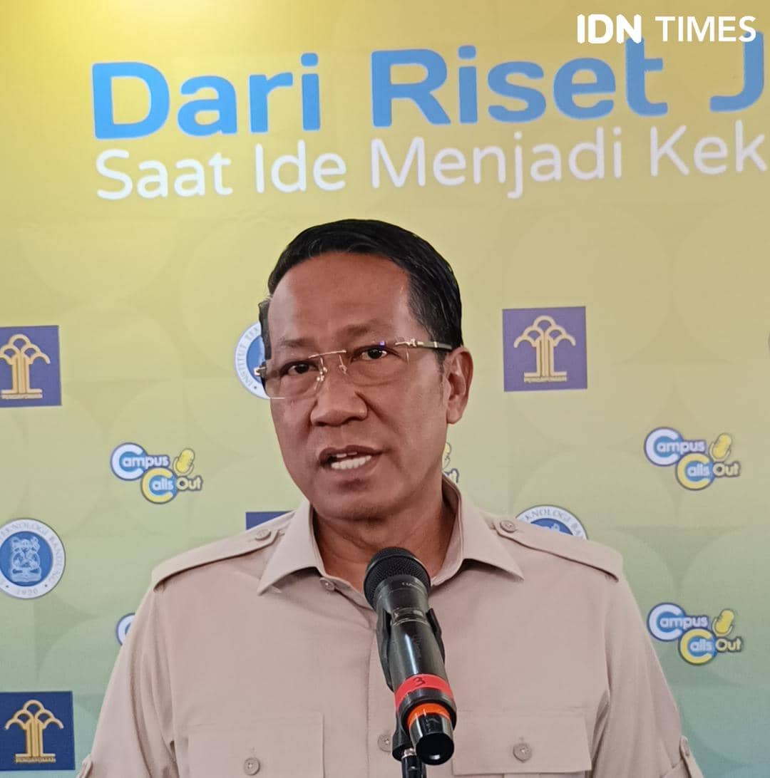 Menteri Hukum Supratman Andi Agtas membuka kegiatan di Kampus ITB Bandung, Selasa (12/5/2026). IDN Times/Debbie Sutrisno