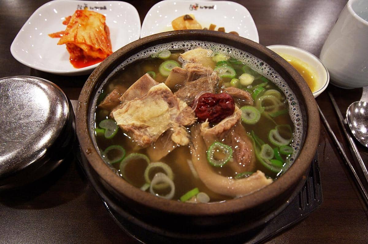 5 Resep Daging Sapi Berkuah ala Korea sebagai Menu Comfort Food