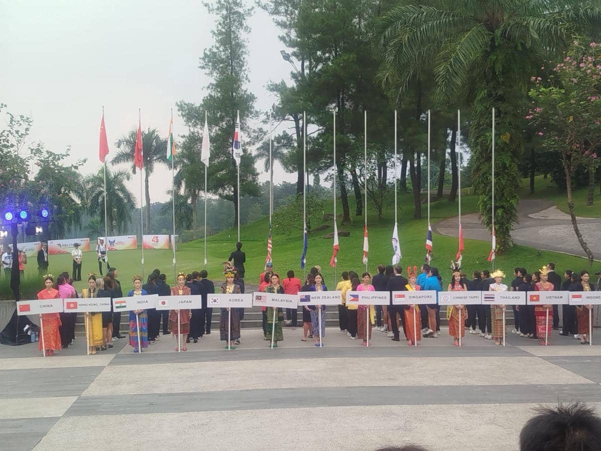 Turnamen golf putri amatir Queen Sirikit Cup 2026 siap digelar di Indonesia.