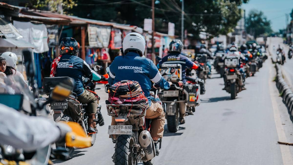 GSrek Jakarta Chapter Gelar Touring Sekaligus Berbagi