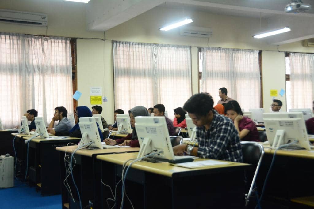 ilustrasi suasana UTBK