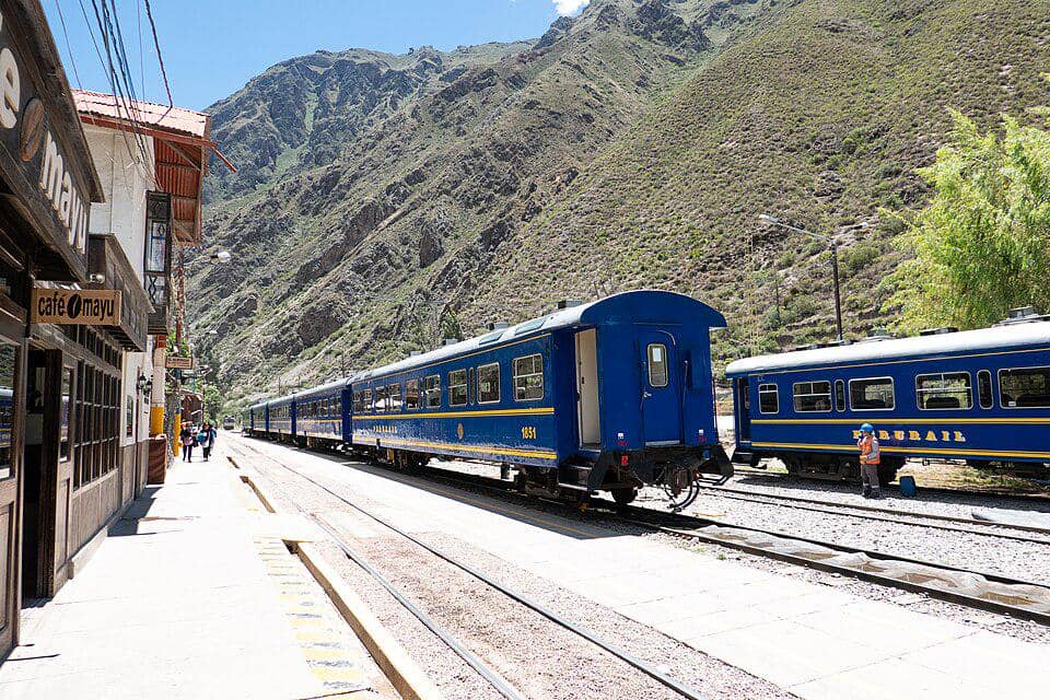 Stasiun Kereta Ollantaytambo