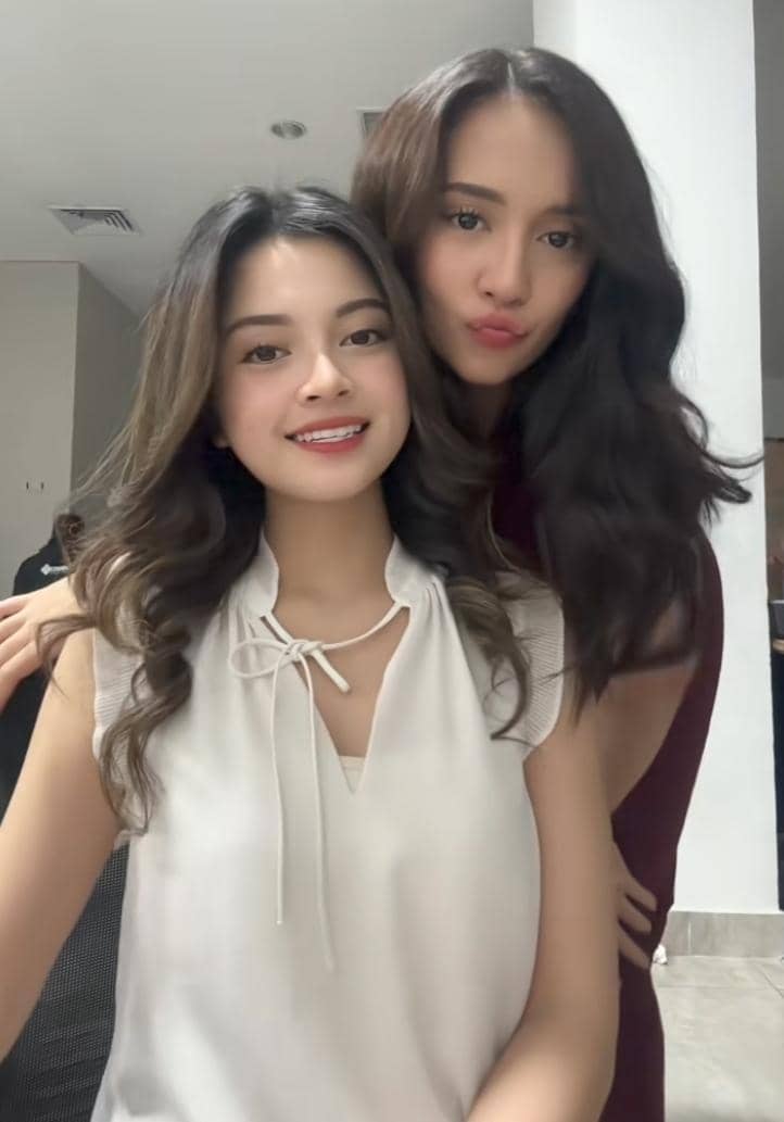 Asha Assuncao dan Yoriko Angeline