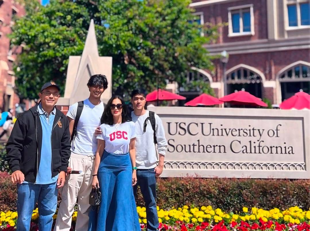 potret Diah Permatasari di kampus USC
