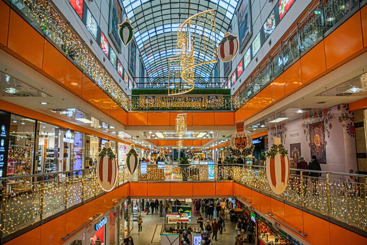 ilustrasi mall