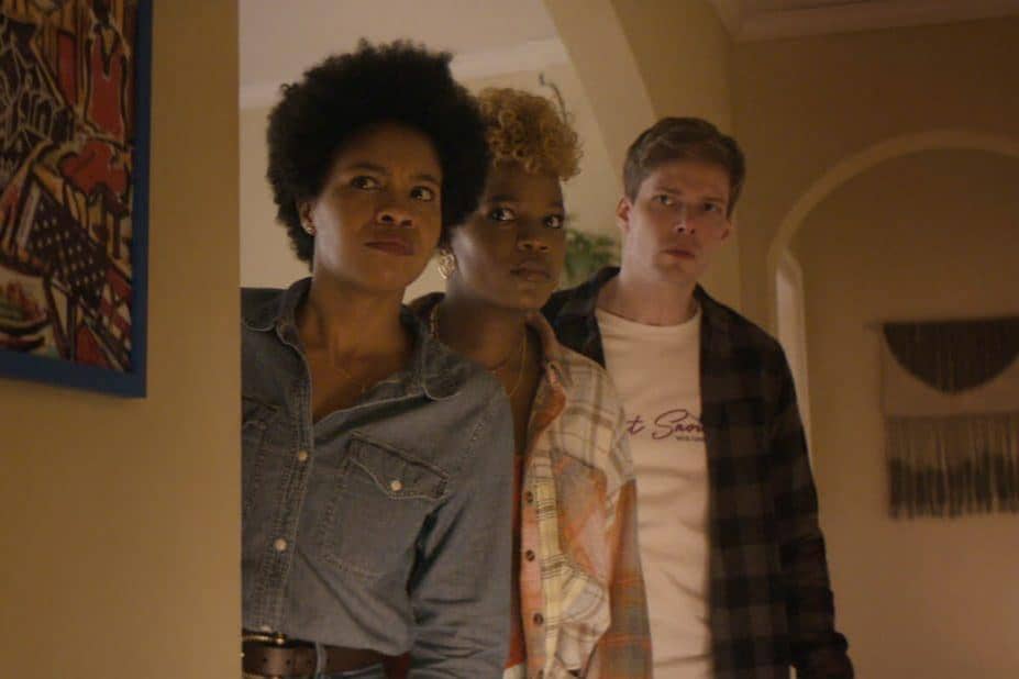 adegan dalam serial The Other Black Girl