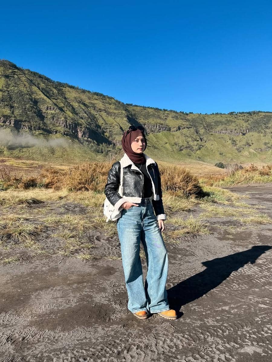 OOTD Naik Gunung ala Siska Amera