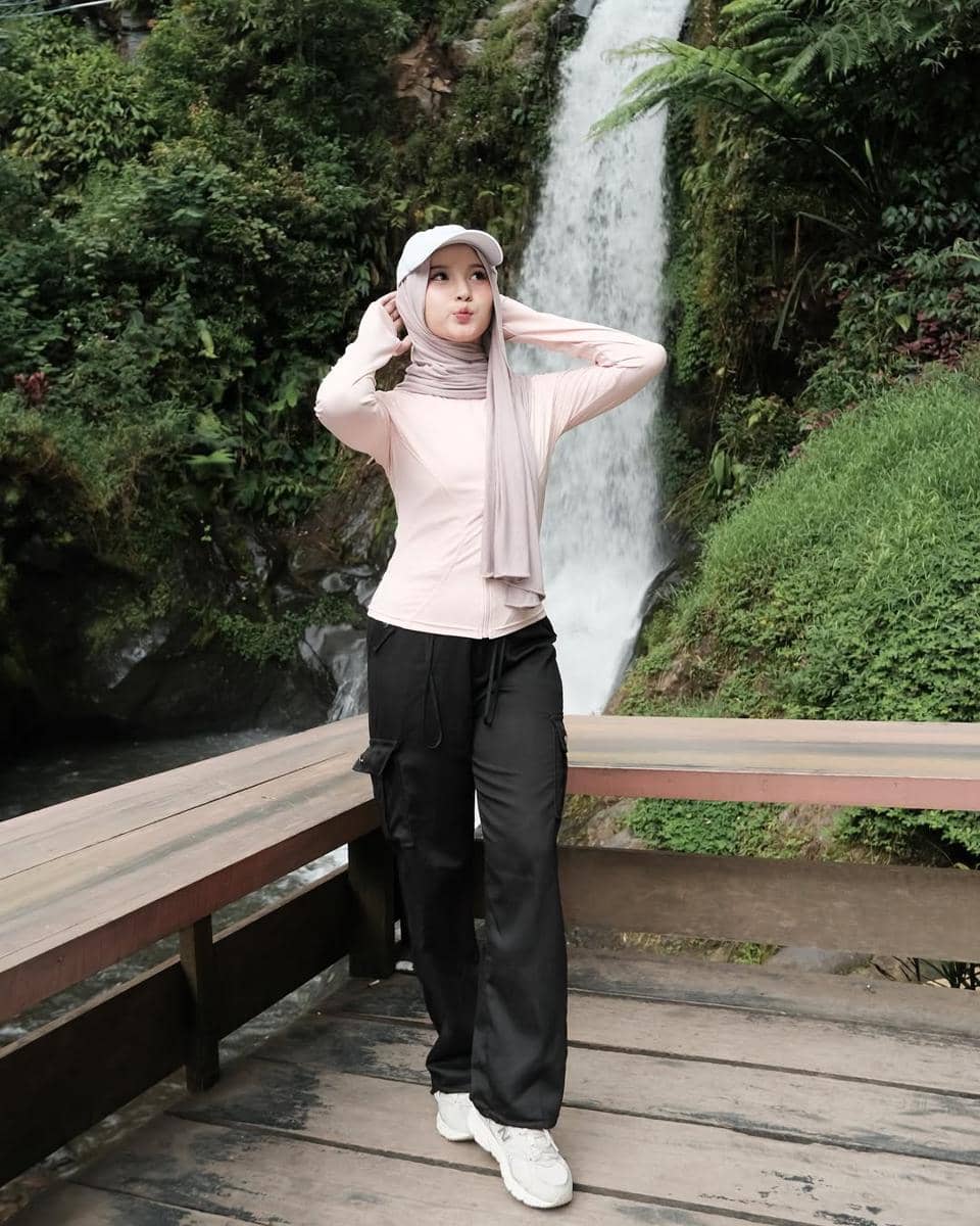 OOTD Naik Gunung ala Siska Amera