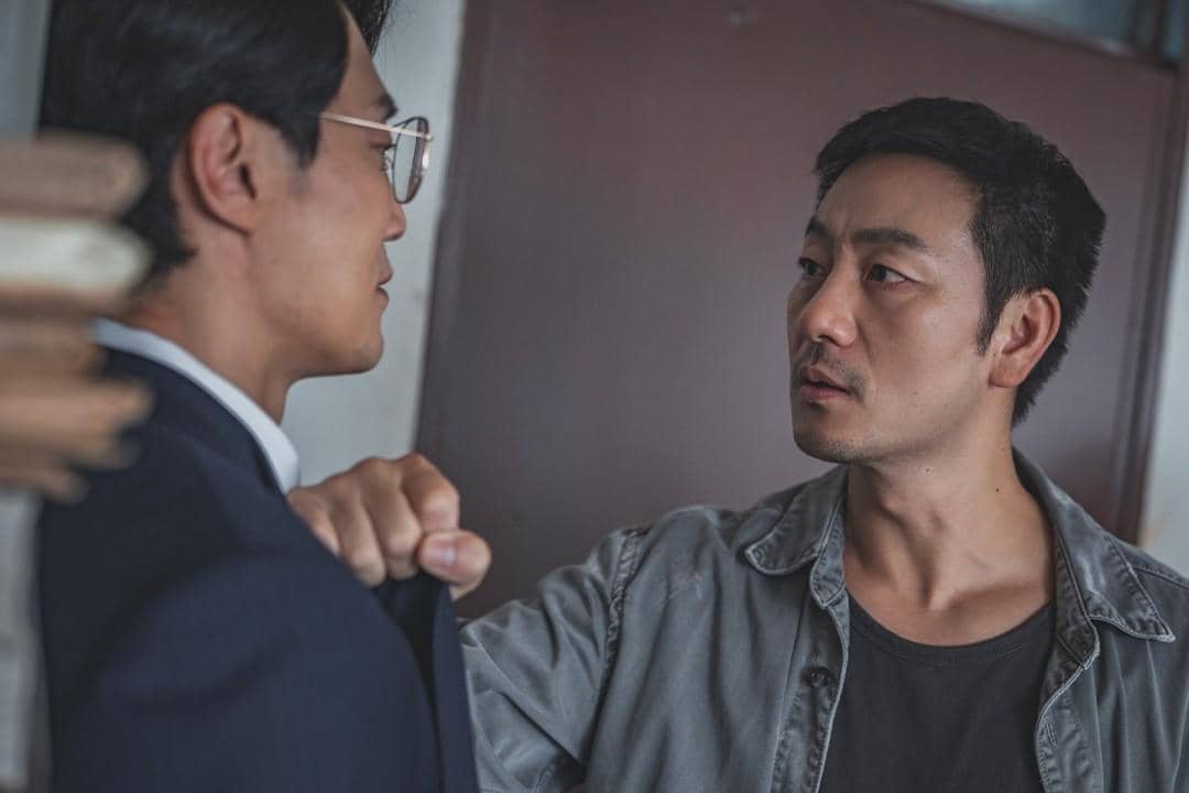 still cuts drama The Scarecrow