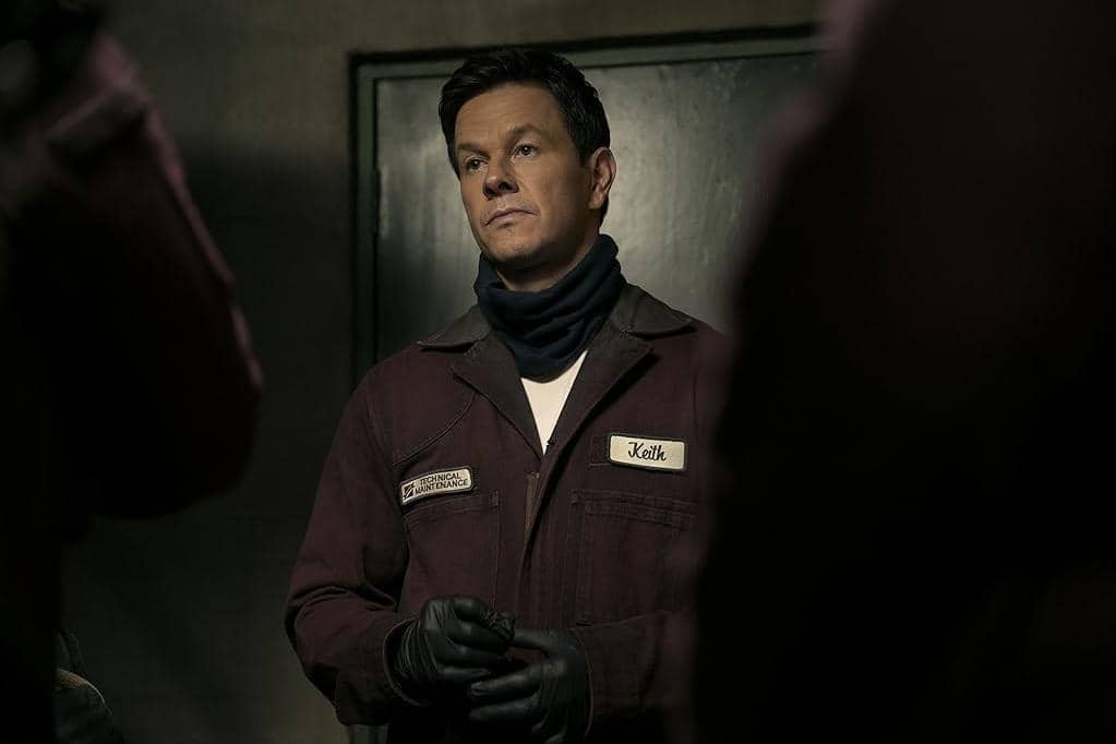 Mark Wahlberg di Play Dirty