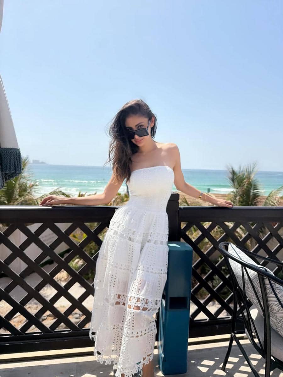 Mouni Roy