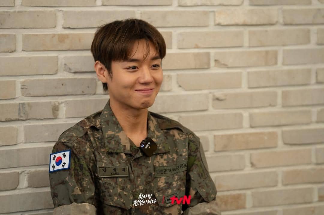 Park Ji Hoon di drama The Legend of Kitchen Soldier