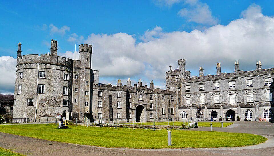 Kastil Kilkenny di Irlandia