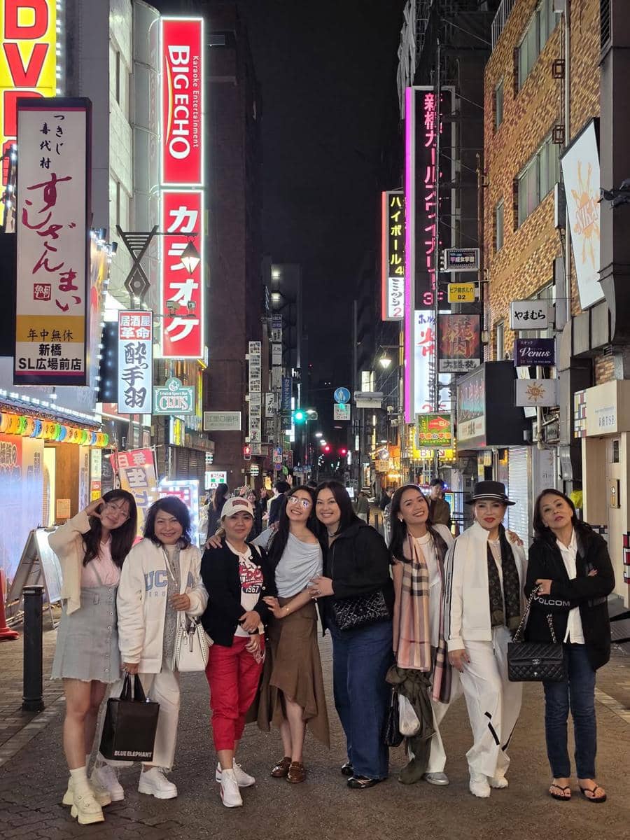 Febby Rastanty berlibur di Jepang bareng mama