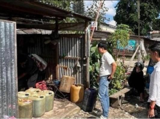 Ratusan liter BBM oplosan yang ditemukan di Lubuk Linggau.