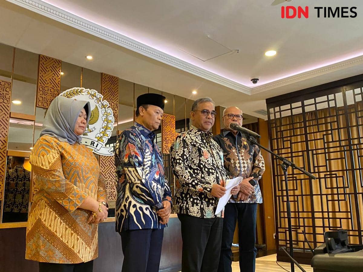 Final Lomba Cerdas Cermat 4 Pilar MPR Kalimantan Barat Diulang