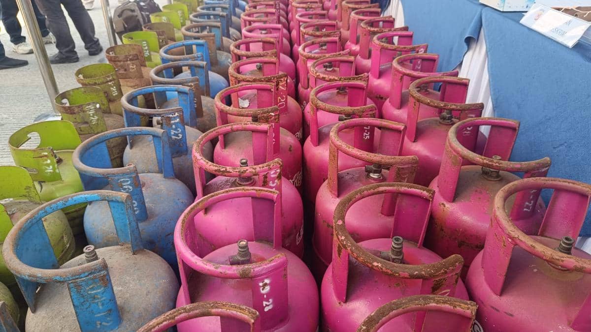 Polda Jabar Bongkar Mafia BBM dan LPG Subsidi, Rugikan Negara Rp19 Miliar. IDN Times/Debbie Sutrisno