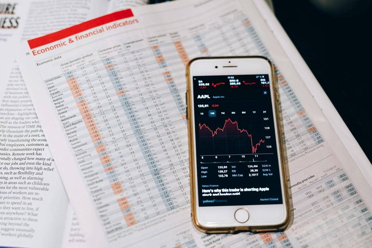 Bagaimana Selat Hormuz Jadi Titik Lemah Ekonomi Digital Dunia?