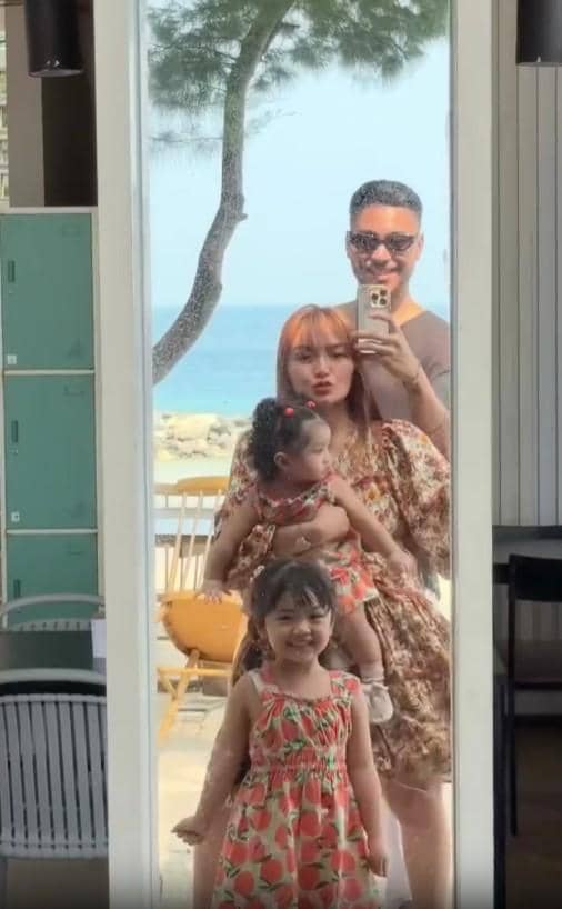 Siti Badriah dan Keluarga Liburan di Kepulauan Seribu (Instagram.com/krisjianabahh)